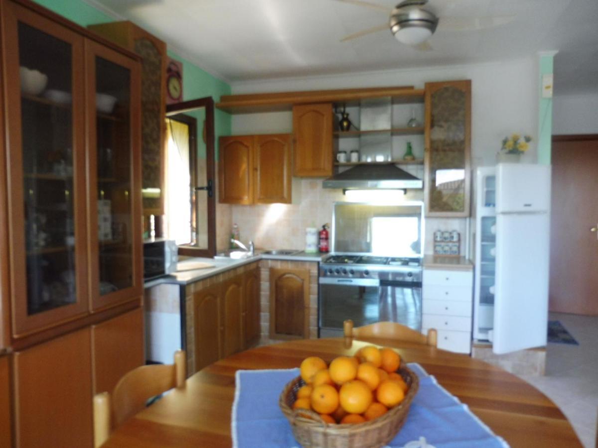 Casa Miriam - Appartamenti Vacanze Виллапутцу Экстерьер фото