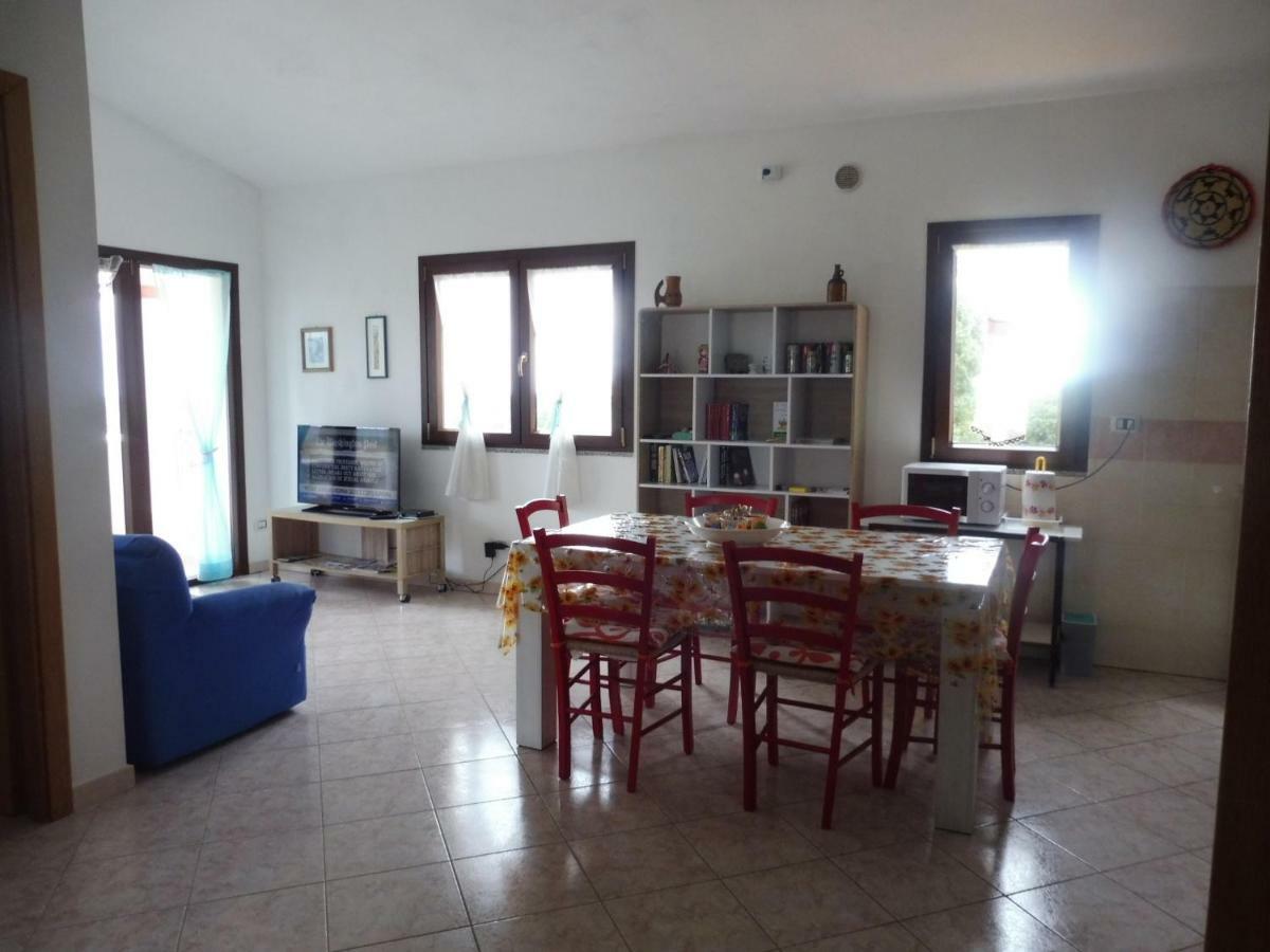 Casa Miriam - Appartamenti Vacanze Виллапутцу Экстерьер фото